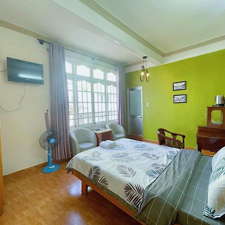 Hotel Khách sạn Anh Hào à Đà Lạt Extérieur photo