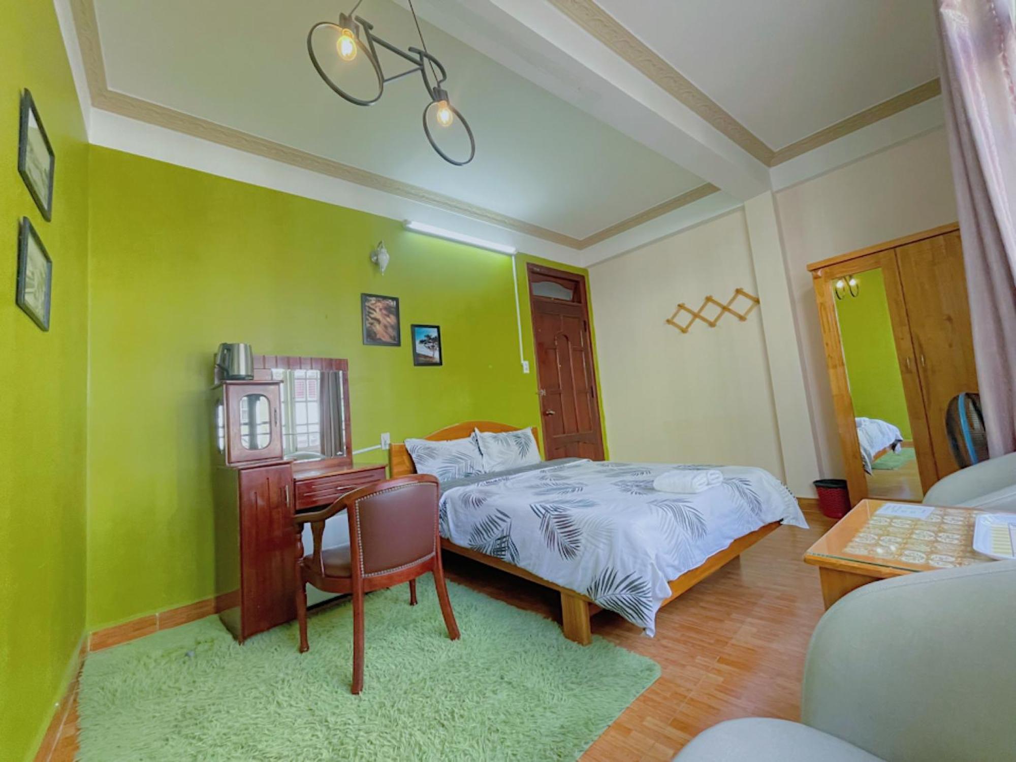 Hotel Khách sạn Anh Hào à Đà Lạt Extérieur photo