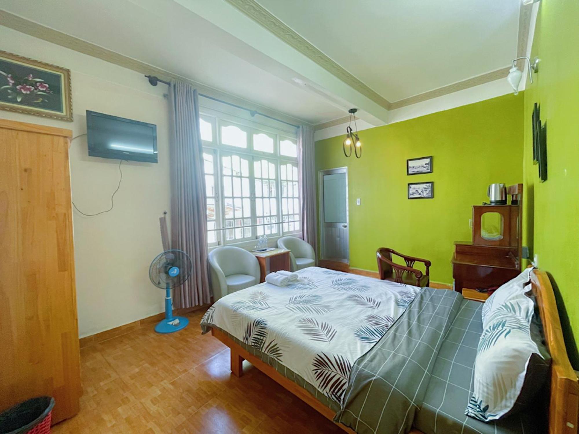 Hotel Khách sạn Anh Hào à Đà Lạt Extérieur photo
