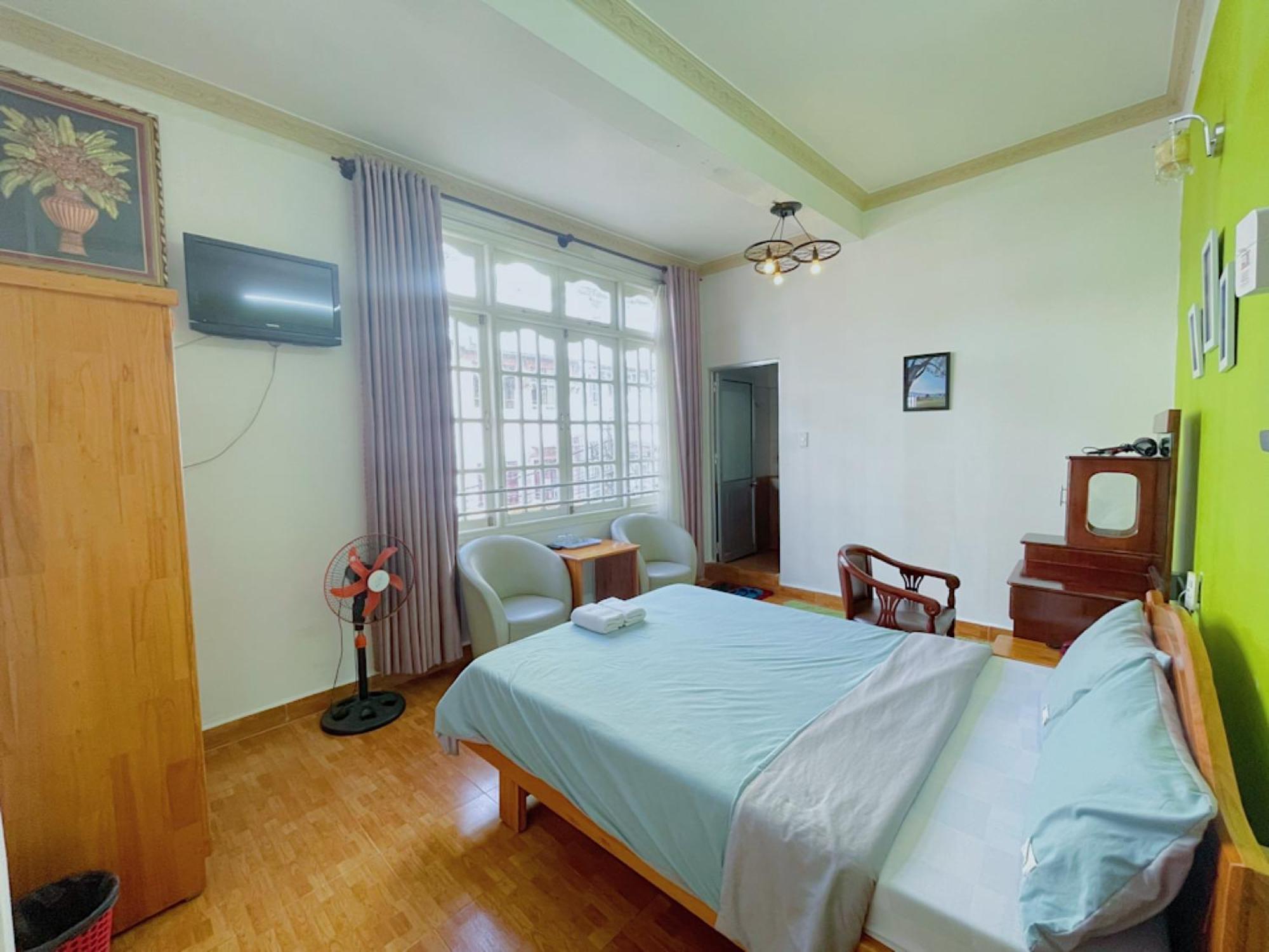 Hotel Khách sạn Anh Hào à Đà Lạt Extérieur photo