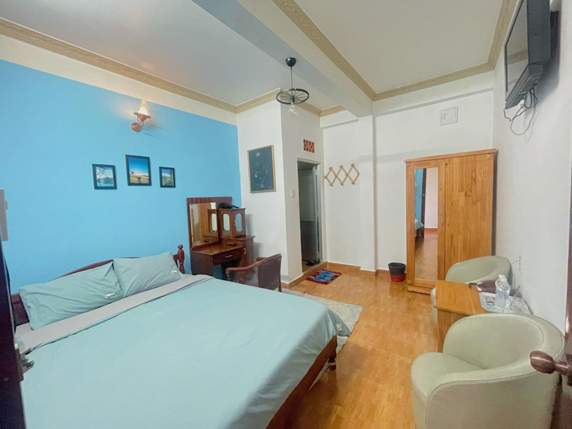 Hotel Khách sạn Anh Hào à Đà Lạt Extérieur photo