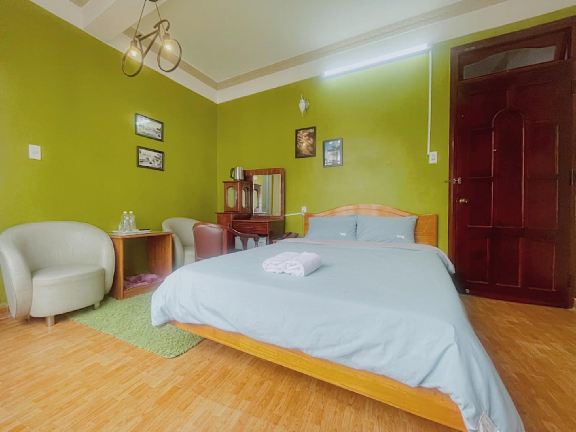 Hotel Khách sạn Anh Hào à Đà Lạt Extérieur photo