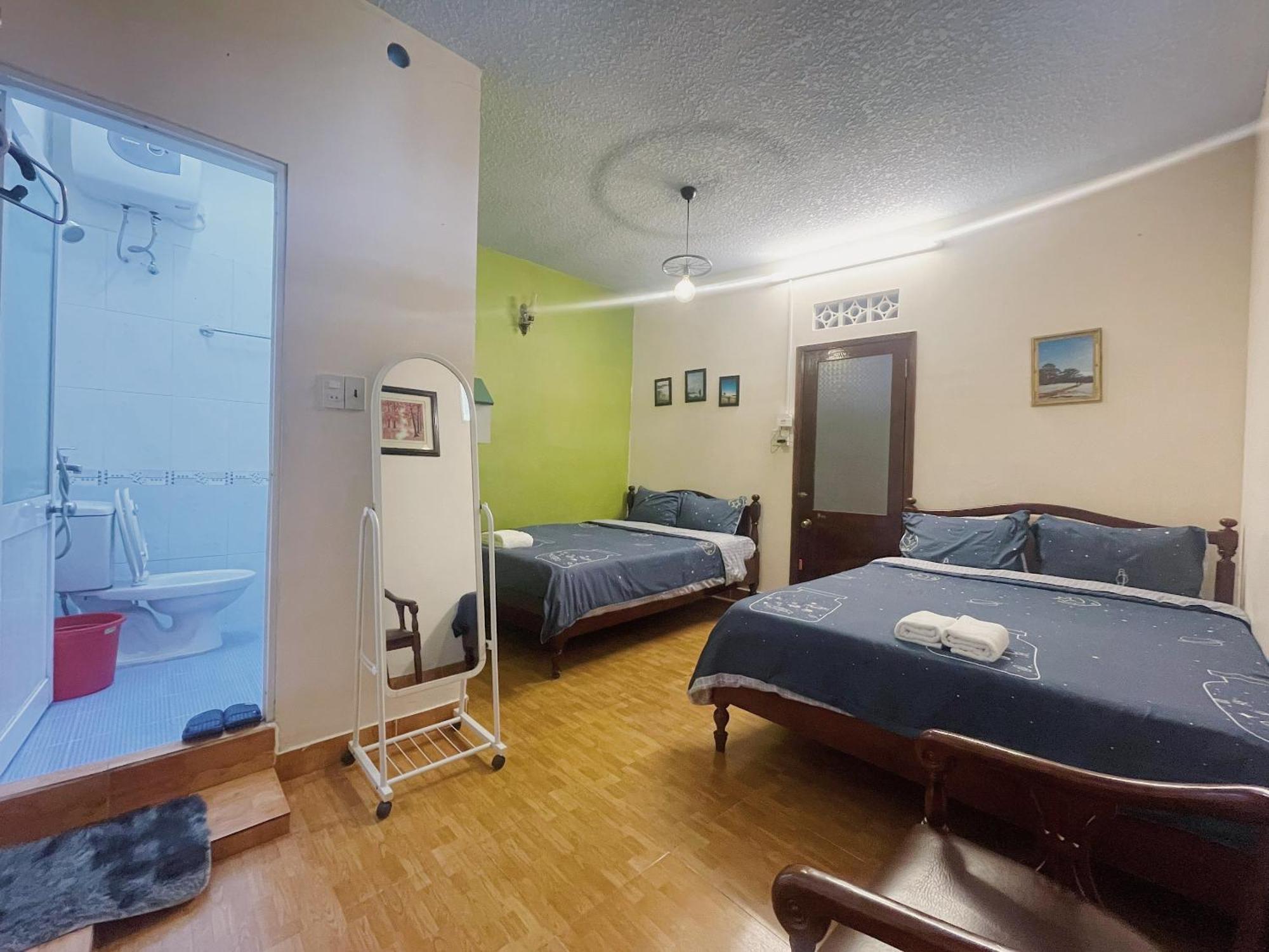 Hotel Khách sạn Anh Hào à Đà Lạt Extérieur photo