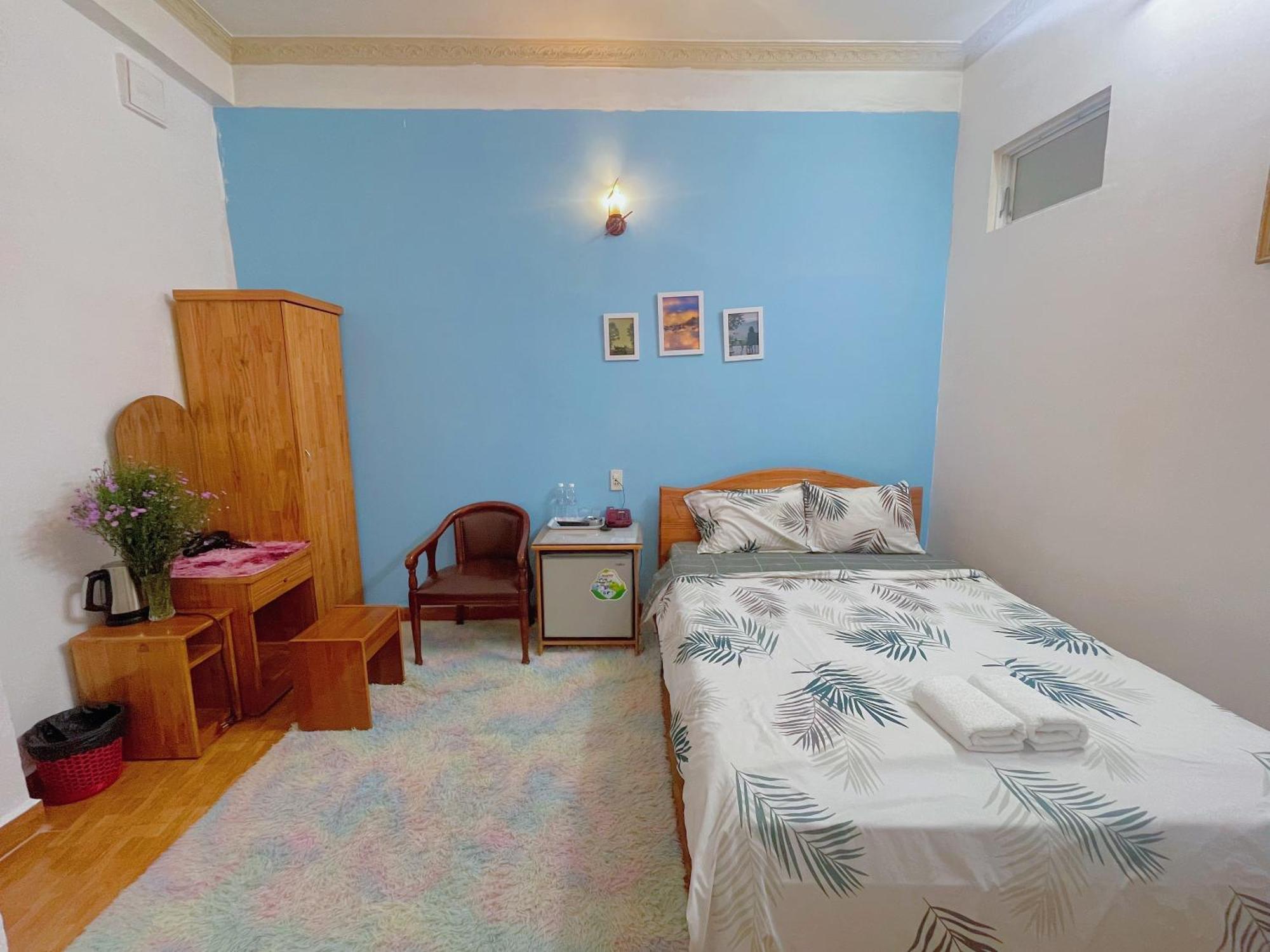 Hotel Khách sạn Anh Hào à Đà Lạt Extérieur photo